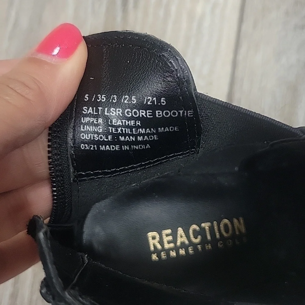 Kenneth Cole Size 5 Black Salt Laser Gore Bootie NEW